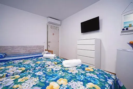 Casa de hóspedes Lana *